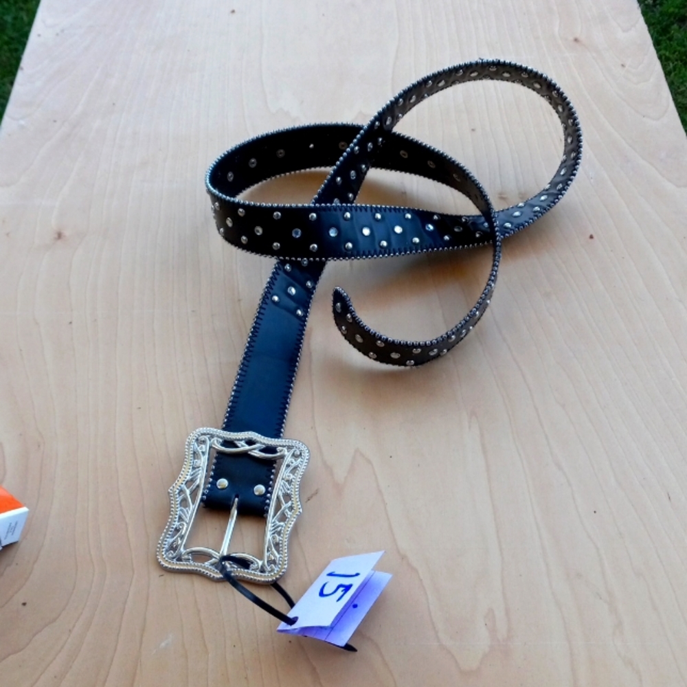 Bin 11  belt 15